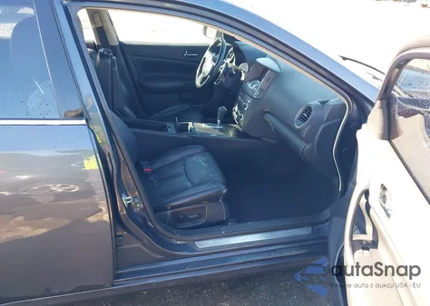 2011 Nissan Maxima 3.5 Sv z USA, uszkodzony, nr VIN 1N4AA5AP5BC843564